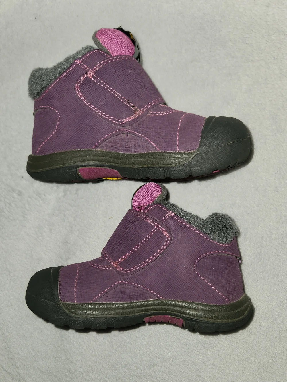KEEN Kootenay WP (Waterproof) Winter Snow Boots Unisex-Child Size 7